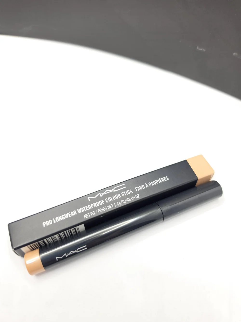 *RARE!* MAC Cosmetics Pro Longwear Waterproof Colour Stick - 